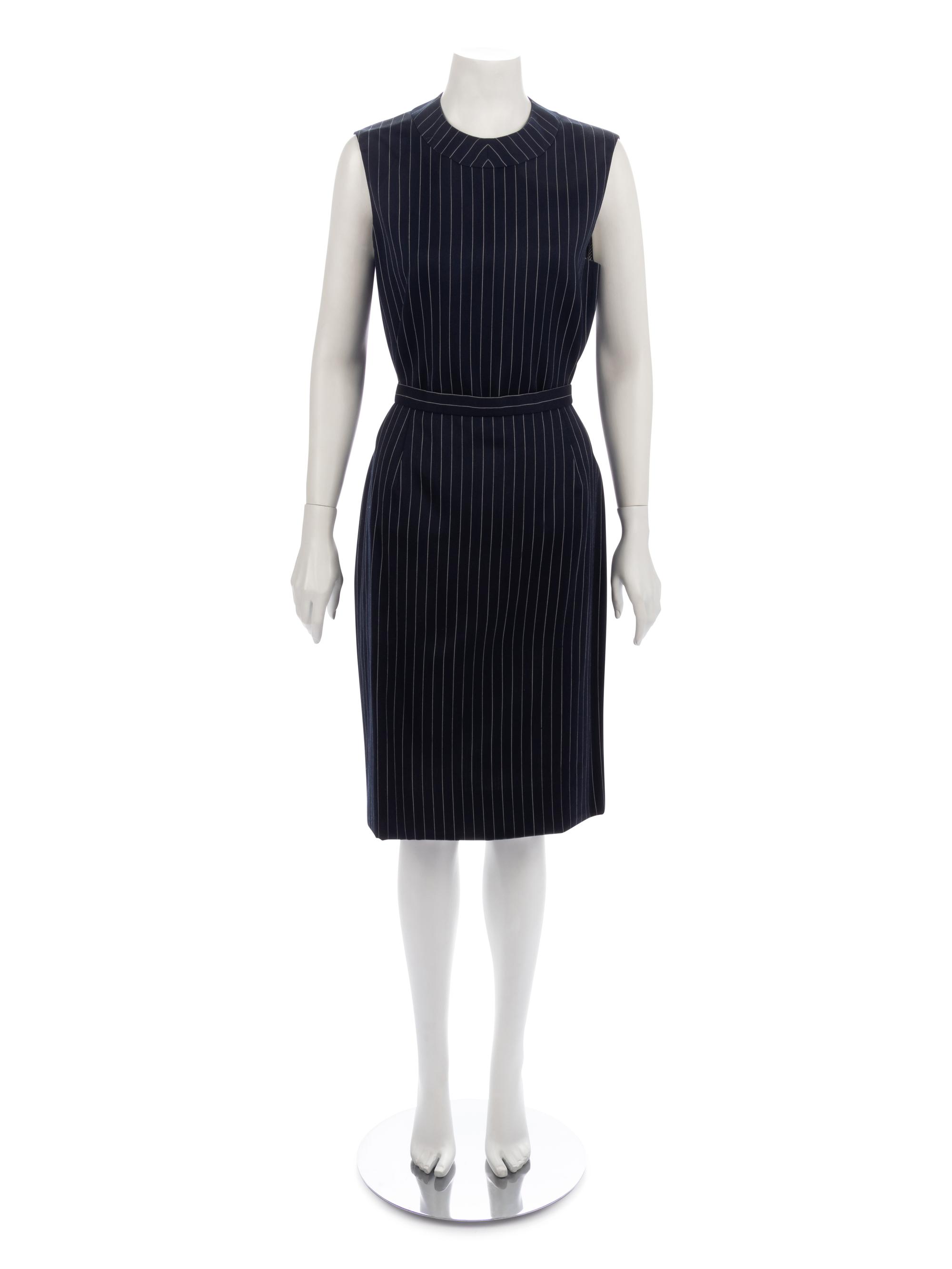 Two Designer Dress Suits: Carolina Herrera & Oscar de la Renta