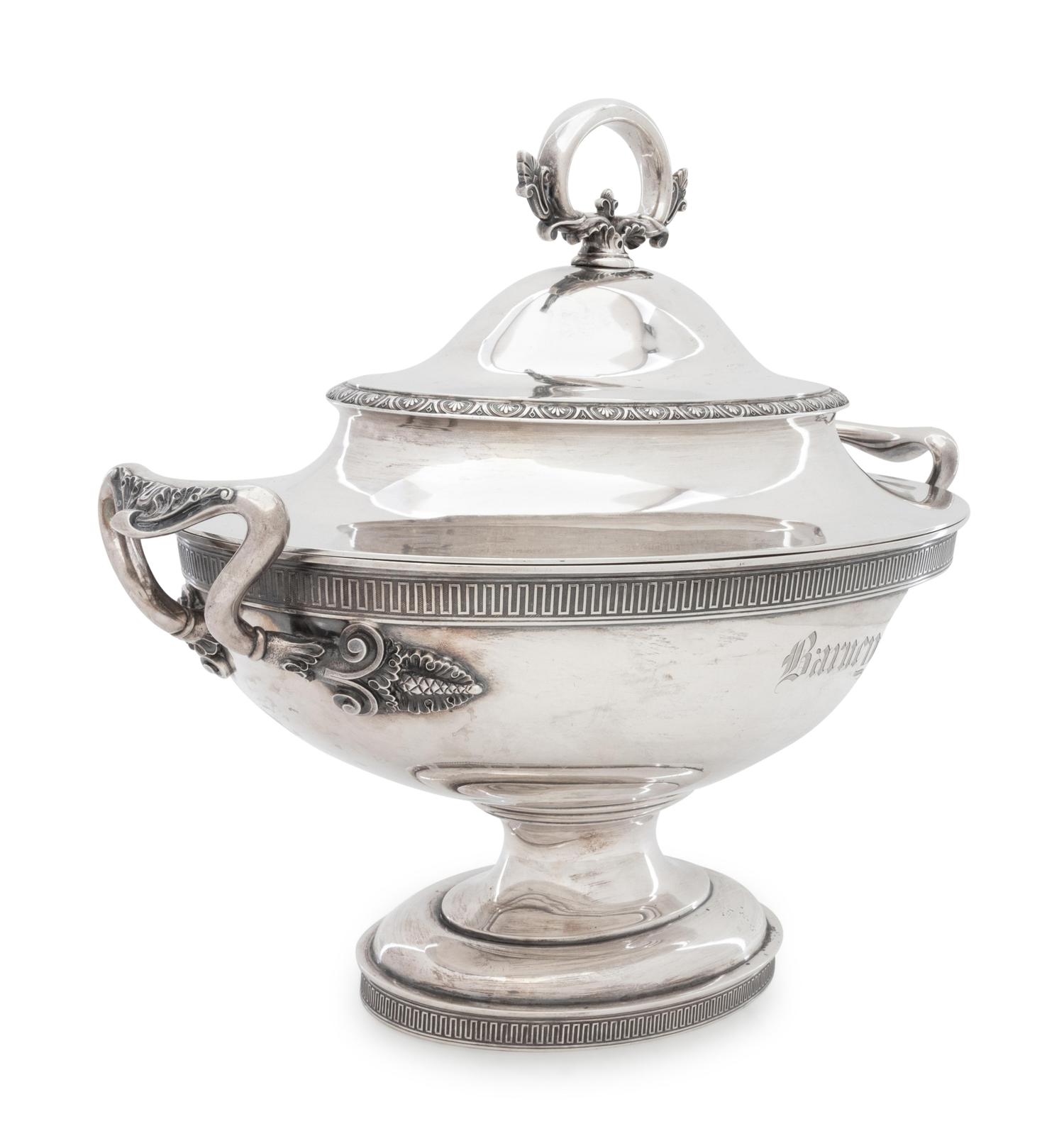 A Tiffany & Co . Silver Tureen