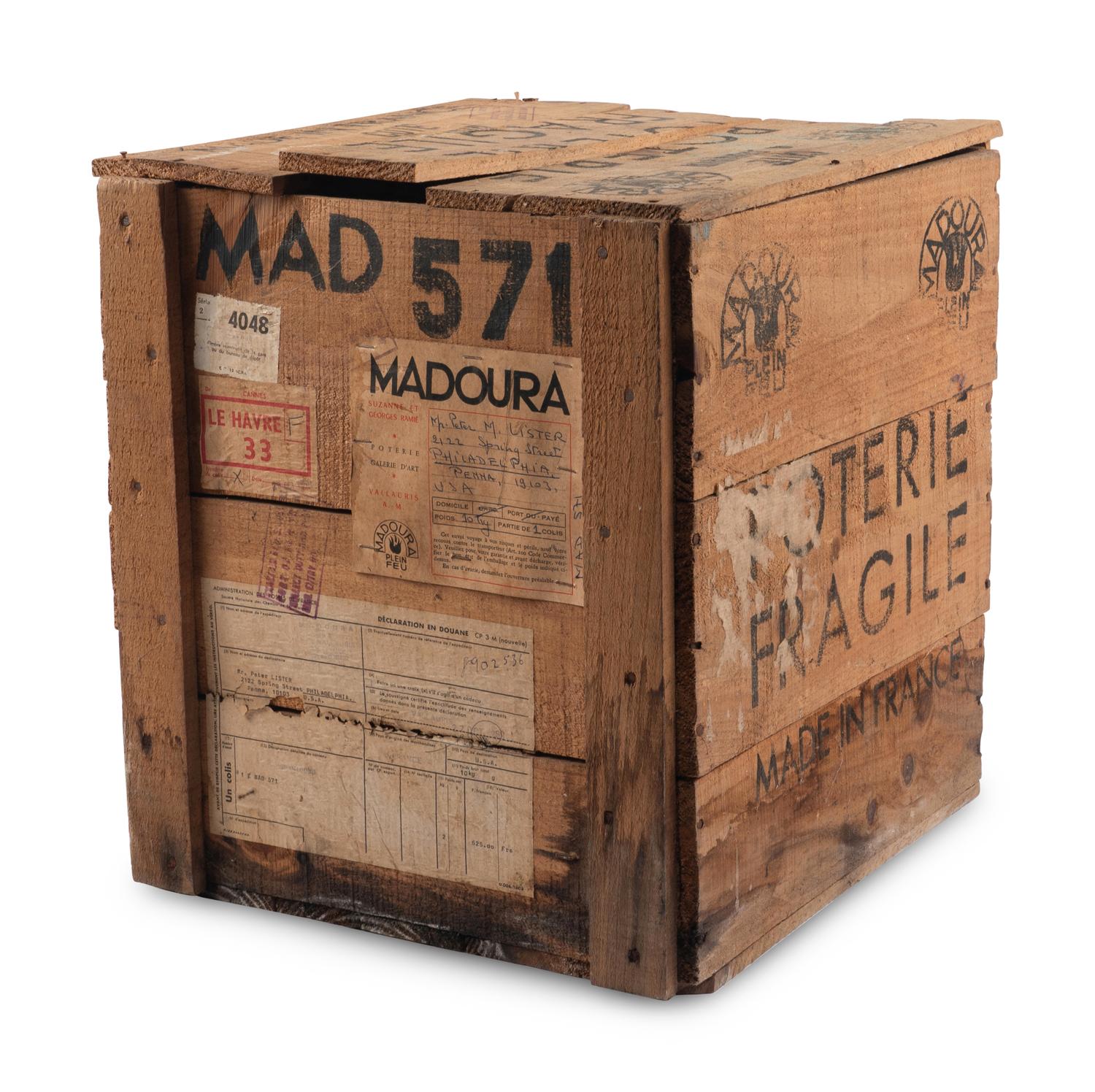 Visage au nez noir (A.R. 609), including original wooden crate from Madoura, 1969
