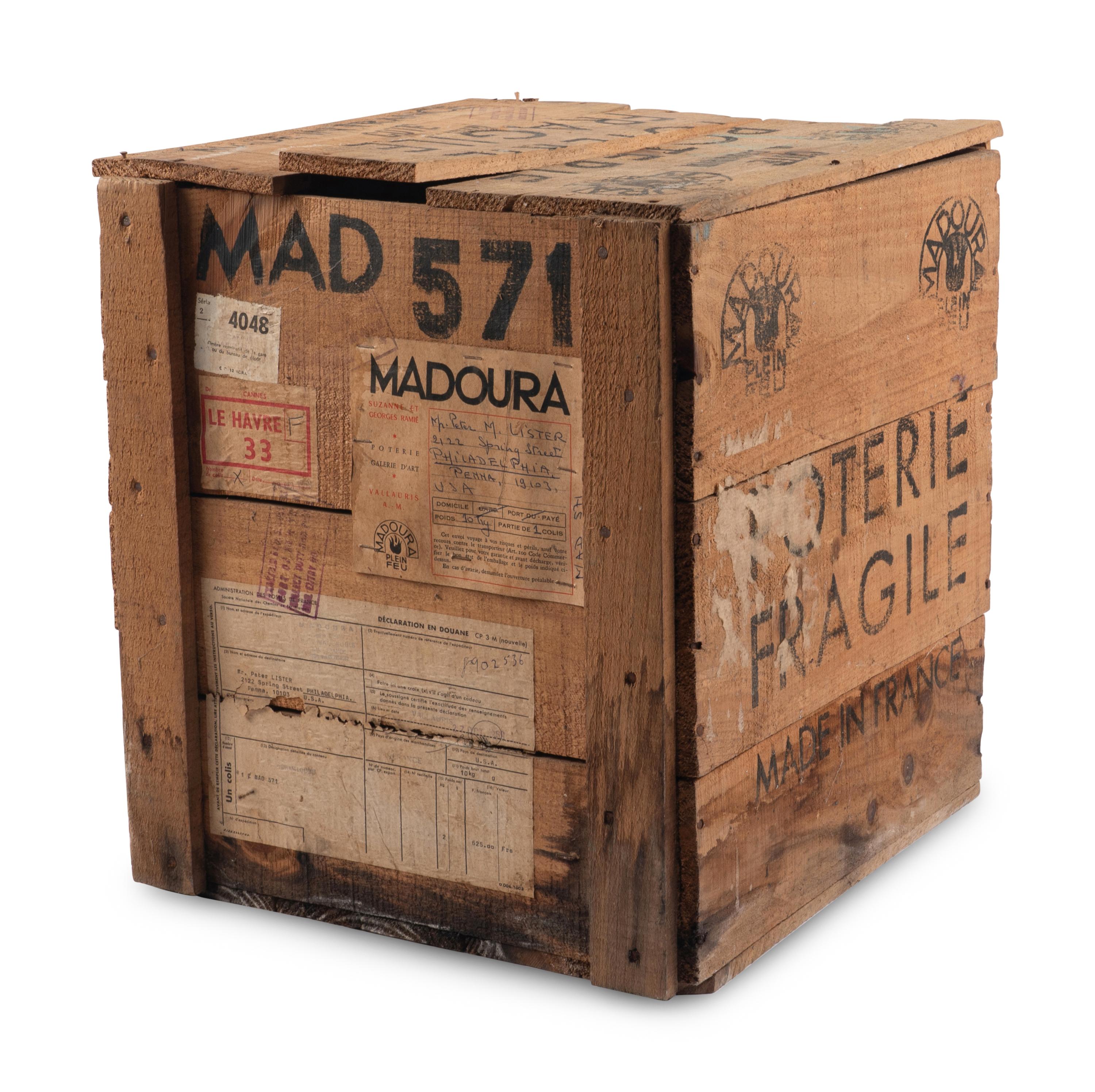 Visage au nez noir (A.R. 609), including original wooden crate from Madoura, 1969
