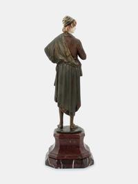 Figural Sculpture of a Man in Renaissance Costume