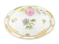 A Herend Queen Victoria Porcelain T ête -à-T ête