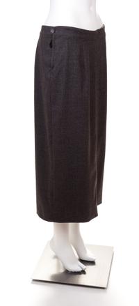 An Hermès Grey Wool Sheath Skirt, Size 46.