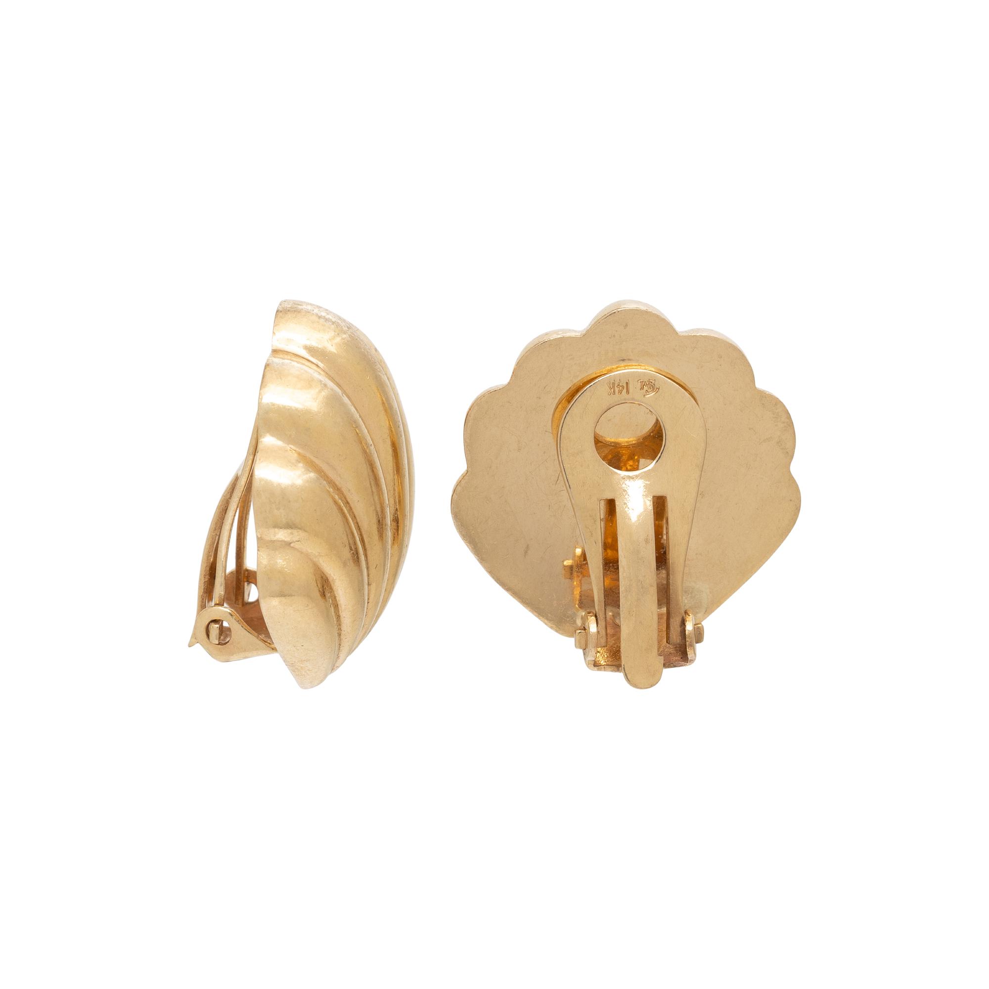 TWO PAIRS OF YELLOW GOLD EARRINGS