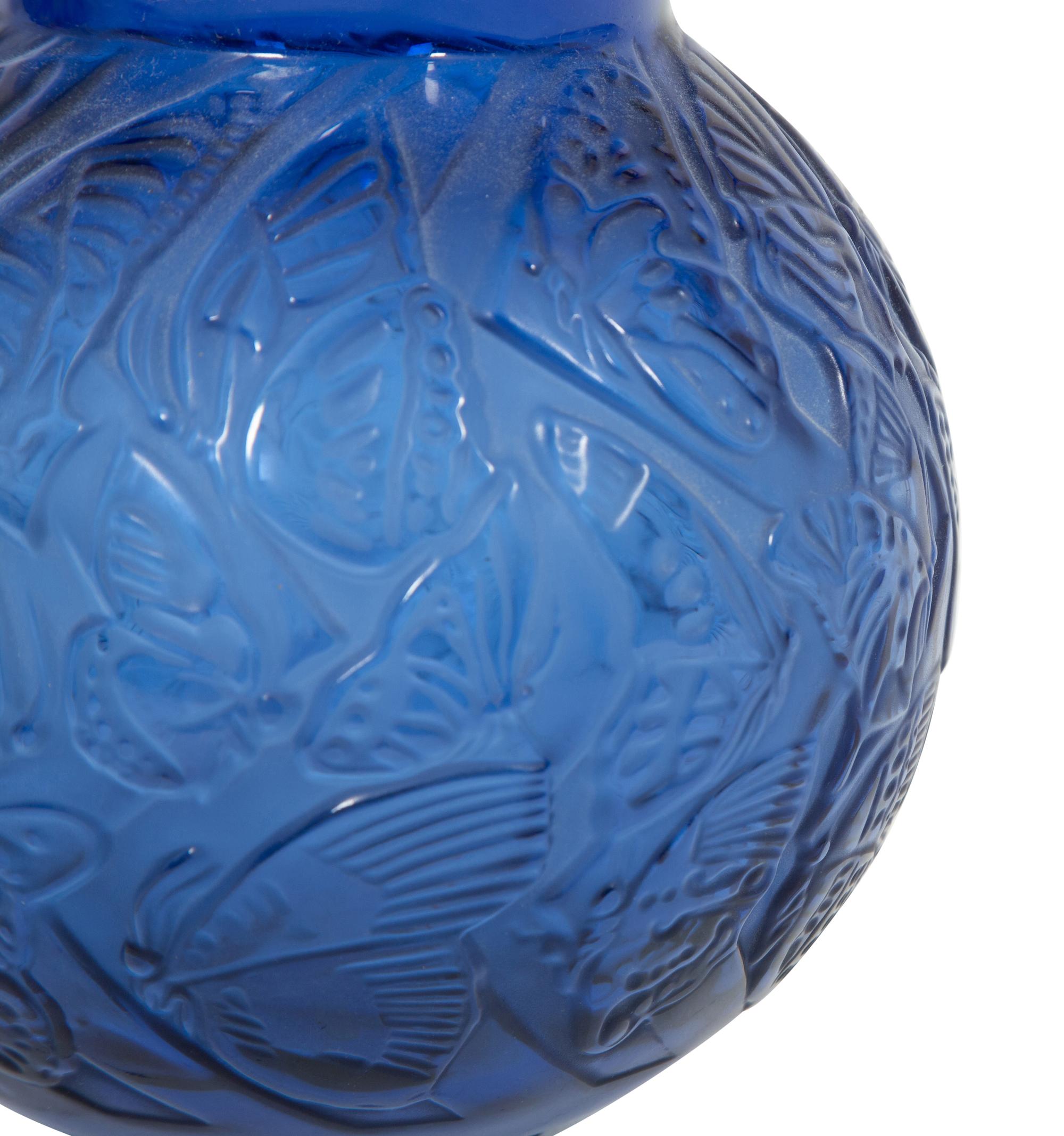 A Lalique Nymphale Vase