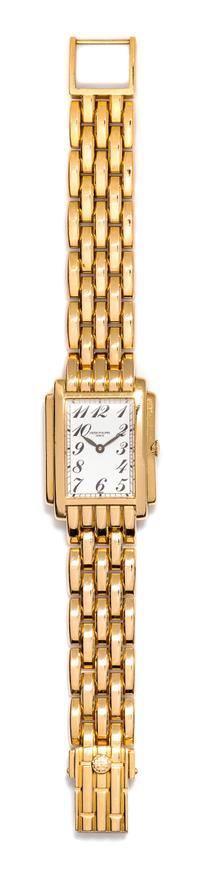 An 18 Karat Yellow Gold Ref. 4824/1 'Gondolo' Wristwatch, Patek Philippe, 53.90 dwts.