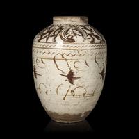 A Very Large Chinese Cizhou Iron Brown-Decorated Storage Jar, Late Ming Dynasty — 明晚期 磁州窯大罐