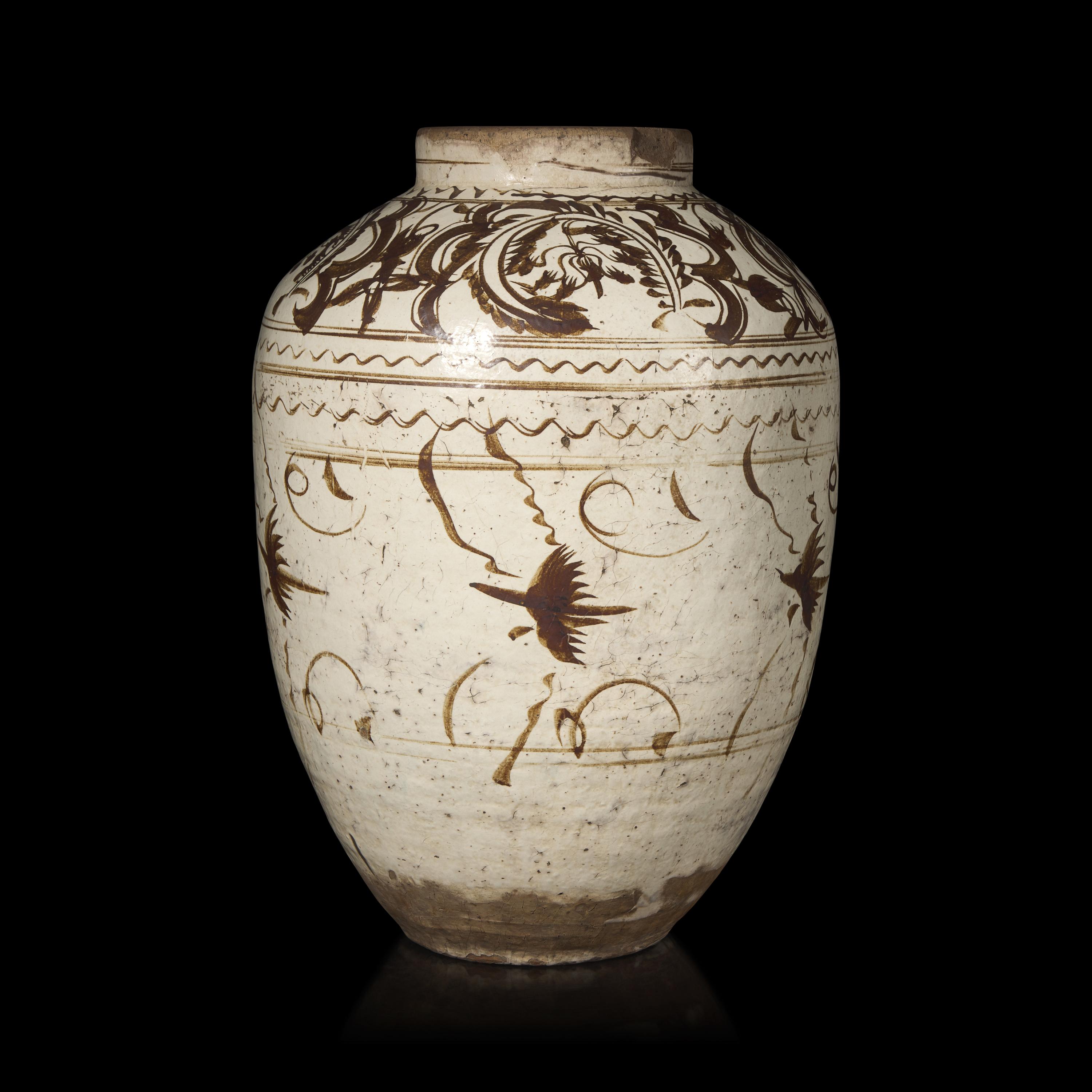 A Very Large Chinese Cizhou Iron Brown-Decorated Storage Jar, Late Ming Dynasty — 明晚期 磁州窯大罐