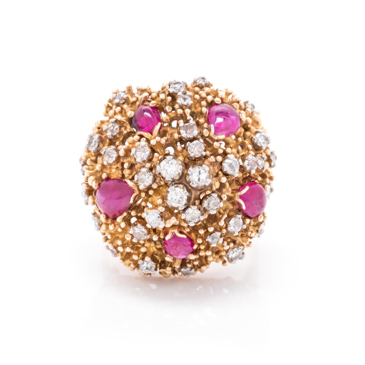 YELLOW GOLD, RUBY AND DIAMOND BOMBE RING