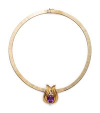 YELLOW GOLD, AMETHYST AND DIAMOND PENDANT/NECKLACE