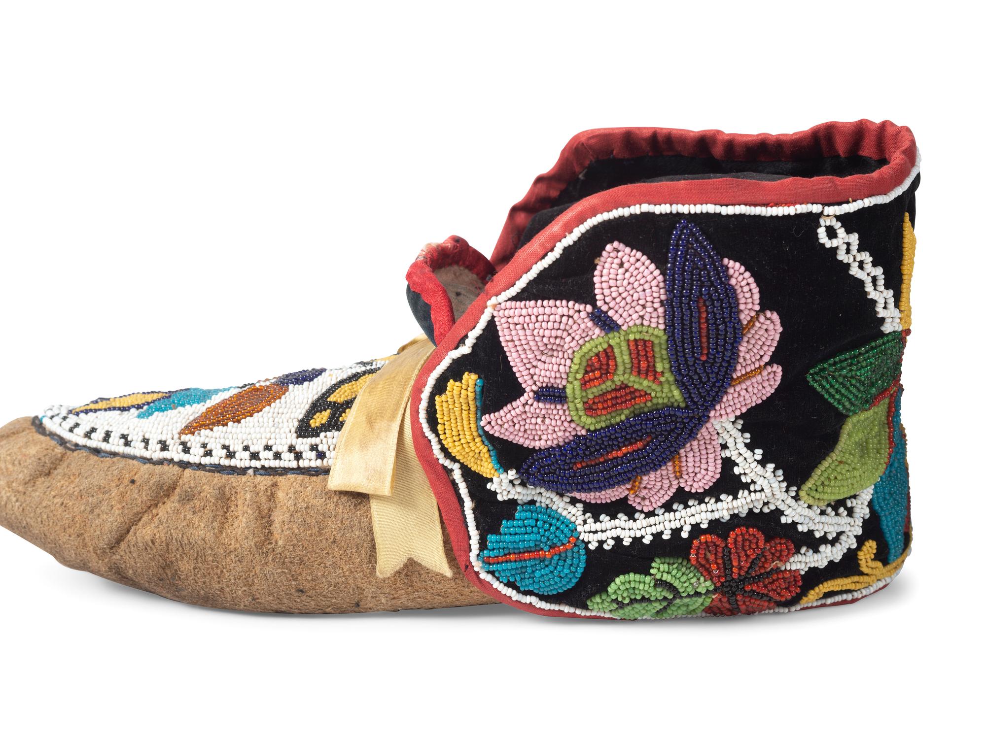 Great Lakes Beaded Moose Hide Moccasins