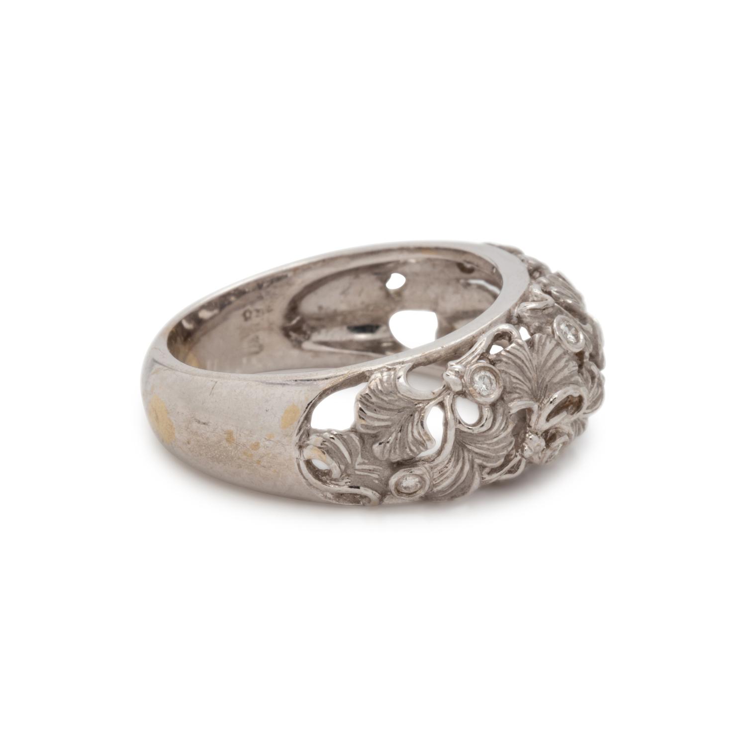 CARRERA Y CARRERA, WHITE GOLD AND DIAMOND RING