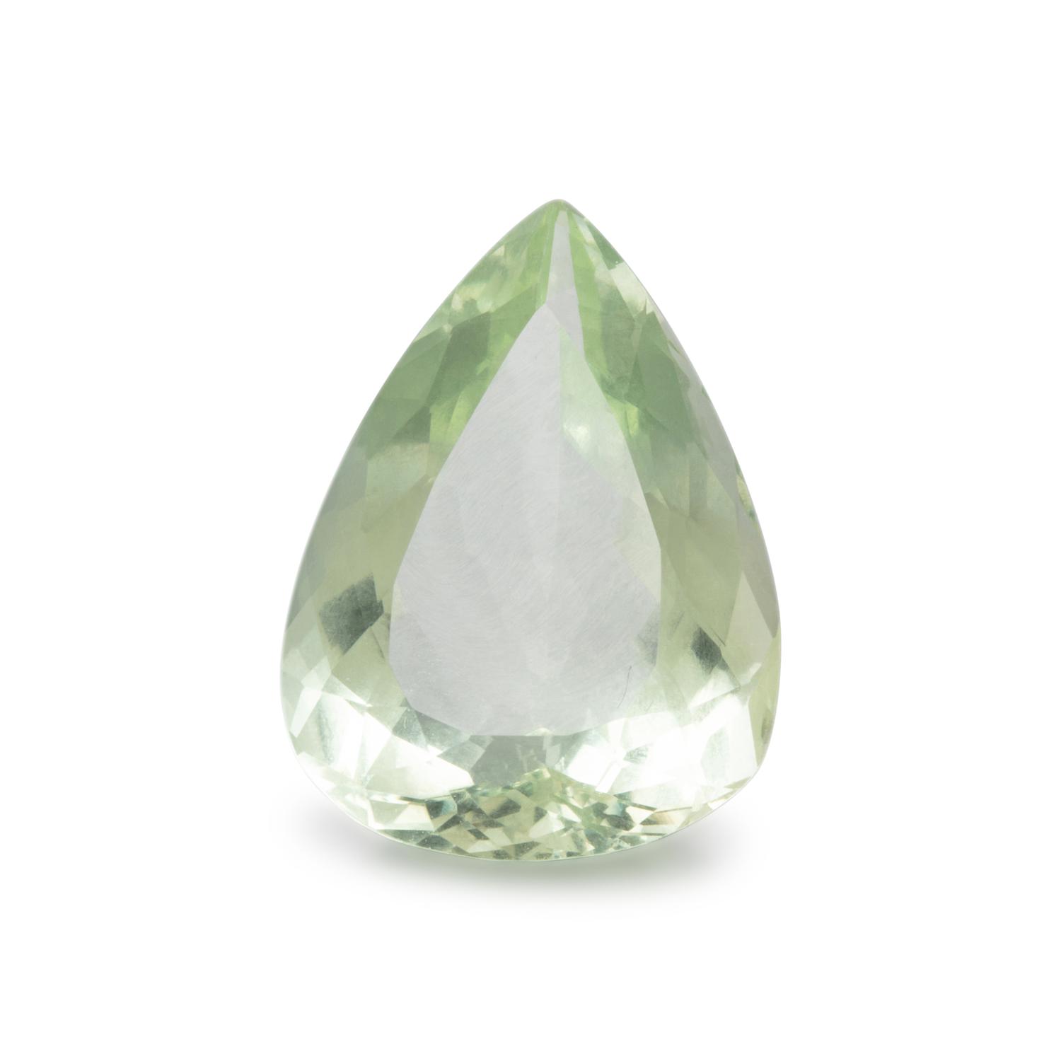 AN UNMOUNTED LIGHT GREEN BERYL