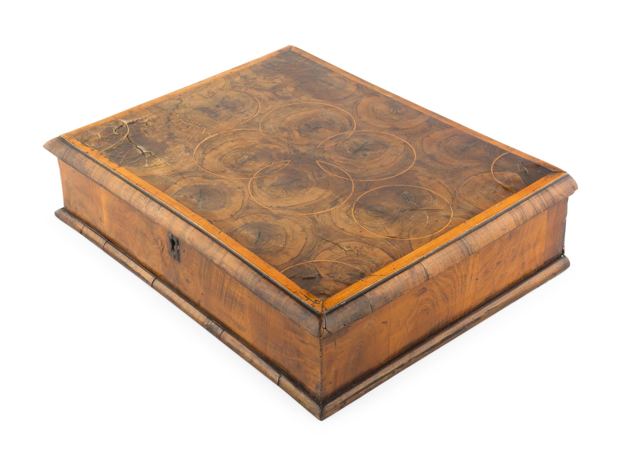 A William and Mary Oysterwood Lace Box