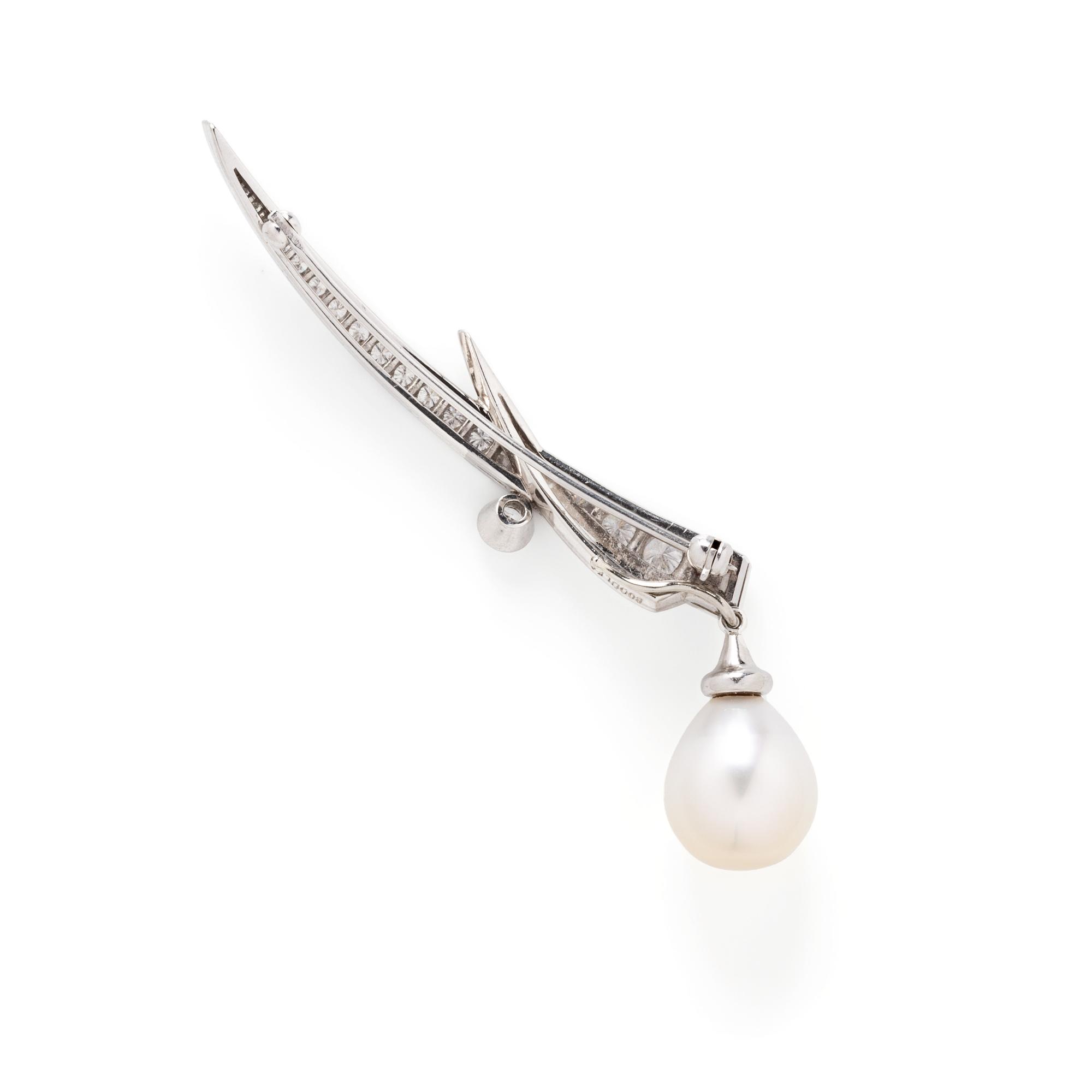 BOODLES, PLATINUM, DIAMOND AND CULTURED PEARL BROOCH