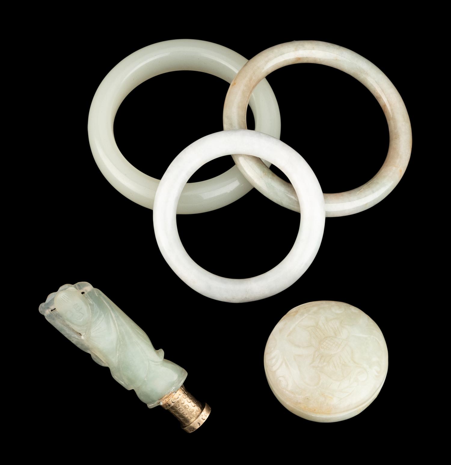 Five Chinese Hardstone Jewelry