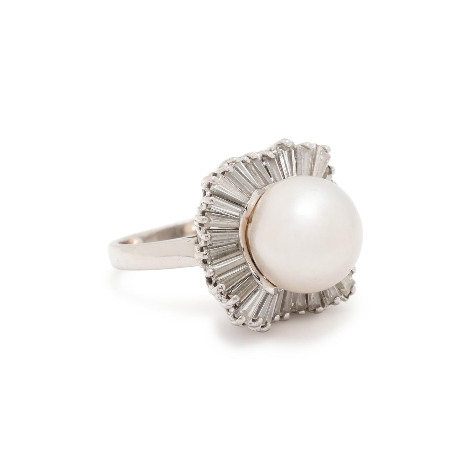 CULTURED SOUTH SEA PEARL AND DIAMOND CONVERTIBLE RING/PENDANT