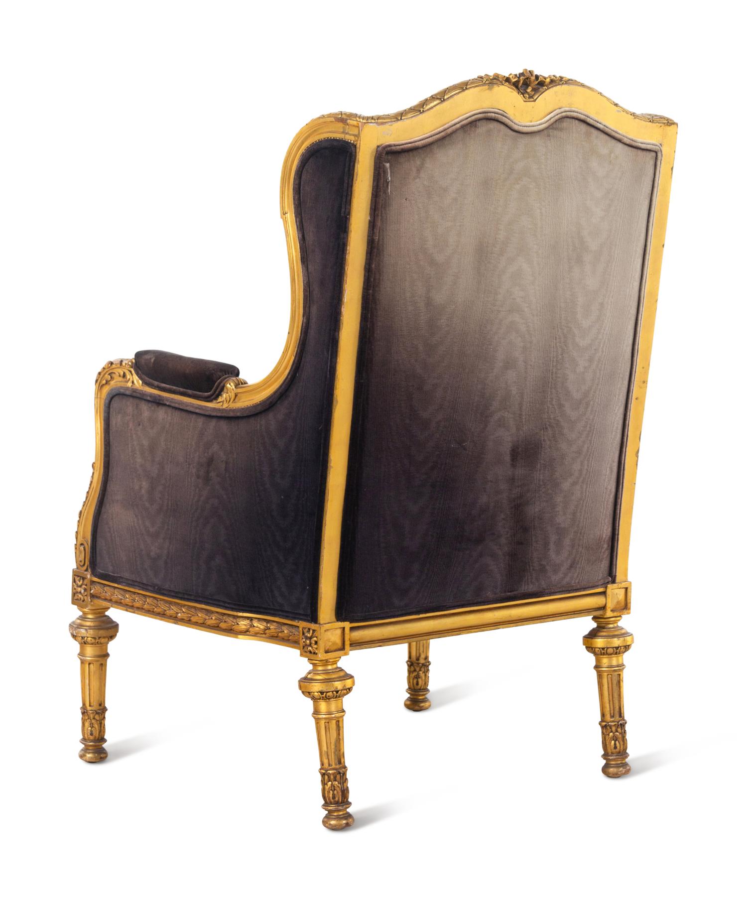 A Louis XVI Style Giltwood Bergère