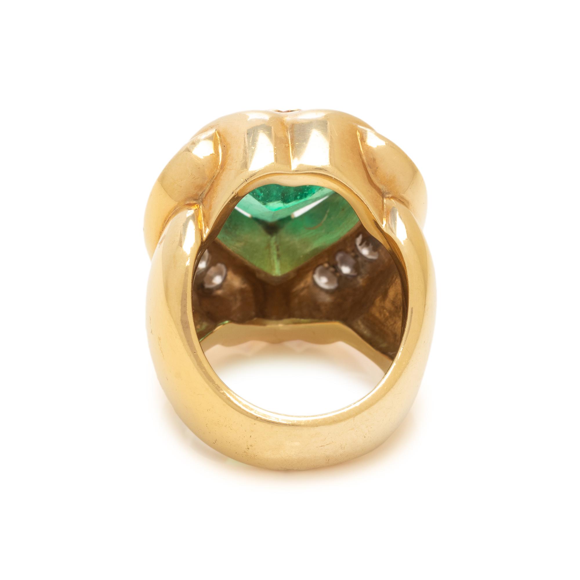 SUSAN BERMAN, YELLOW GOLD, EMERALD AND DIAMOND RING