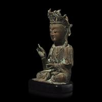 A Chinese Bronze Figure of Seated Guanyin, Ming Dynasty, 16th/17th Century 明中期 銅觀音坐像