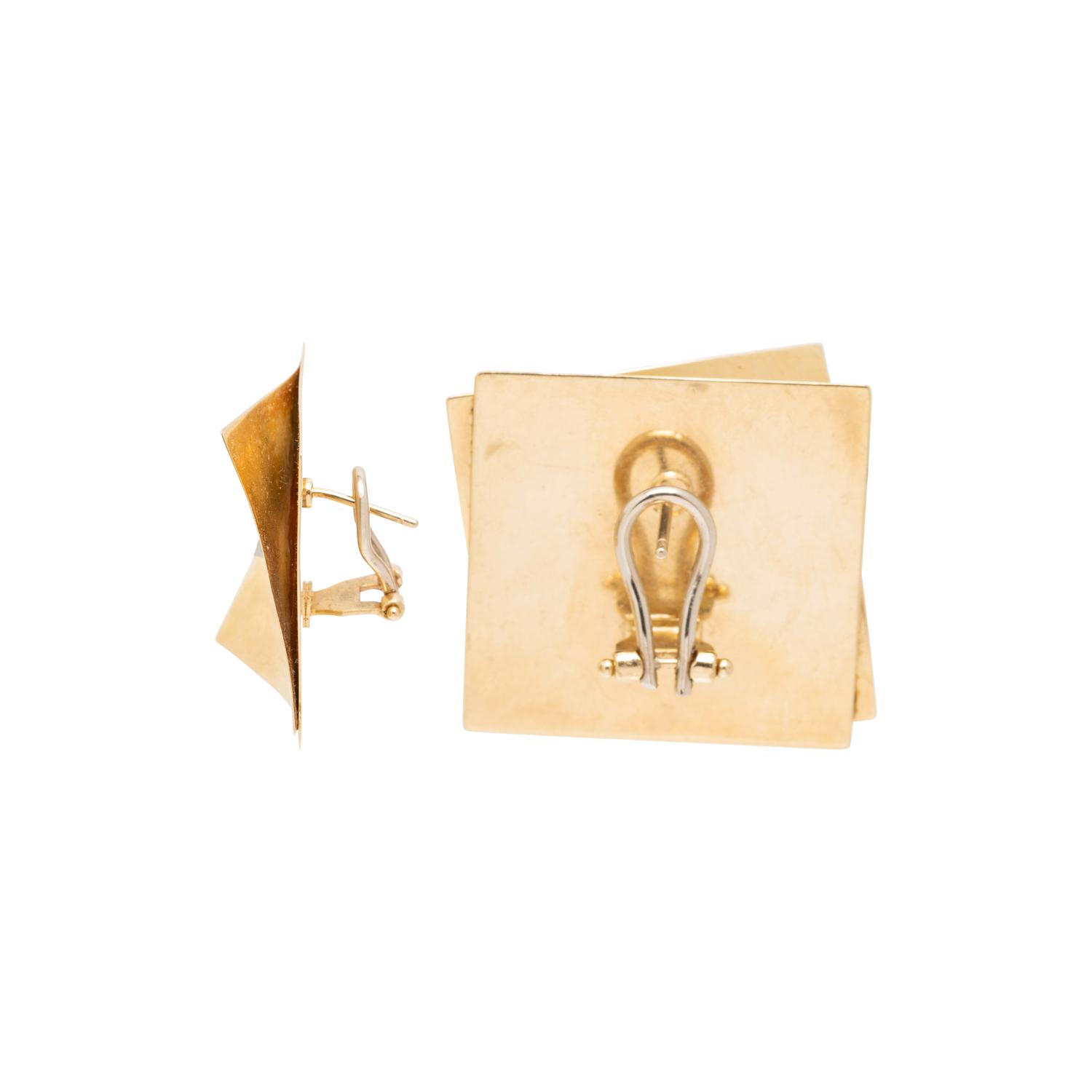 YELLOW GOLD CLIP EARRINGS