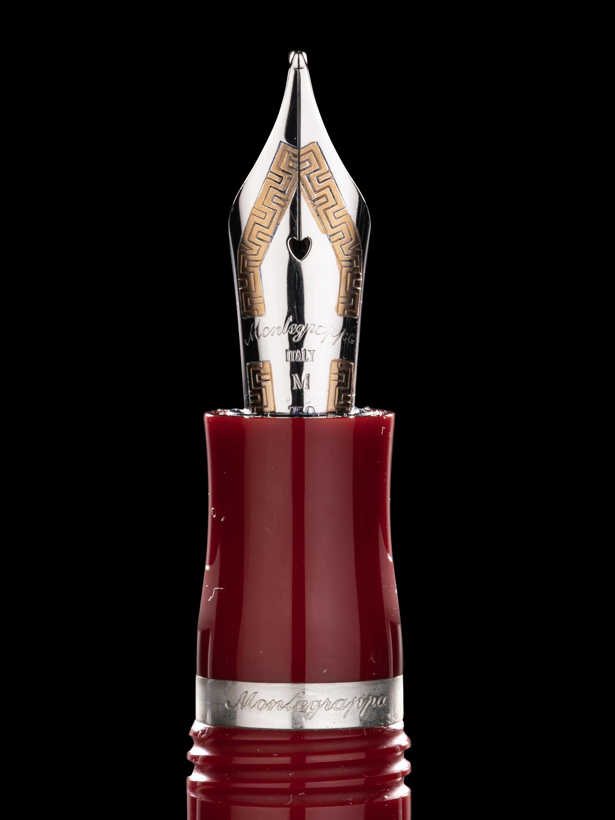 Montegrappa: Cosmopolitan Russia Limited Edition Fountain Pen