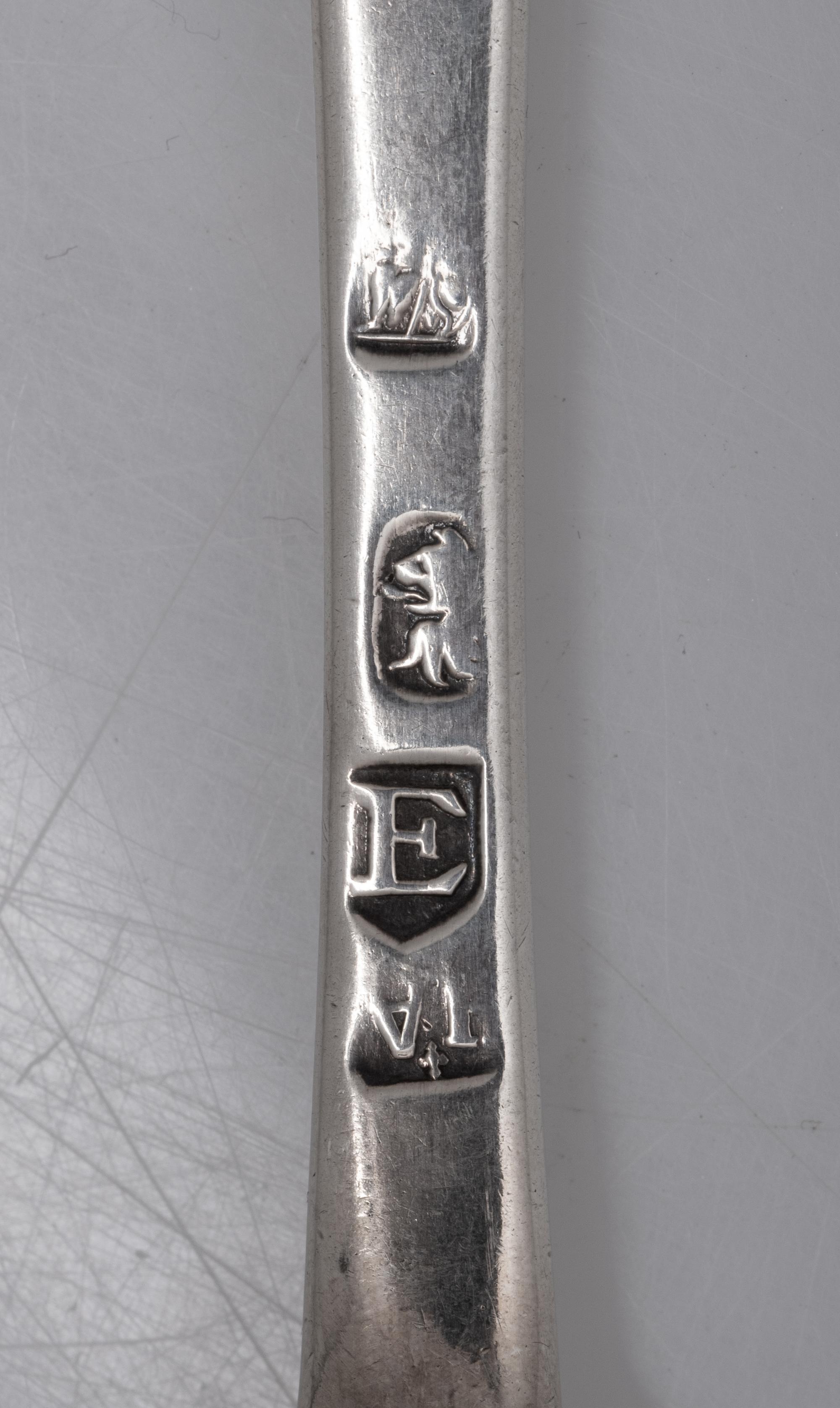 An English Silver Flatware Service
