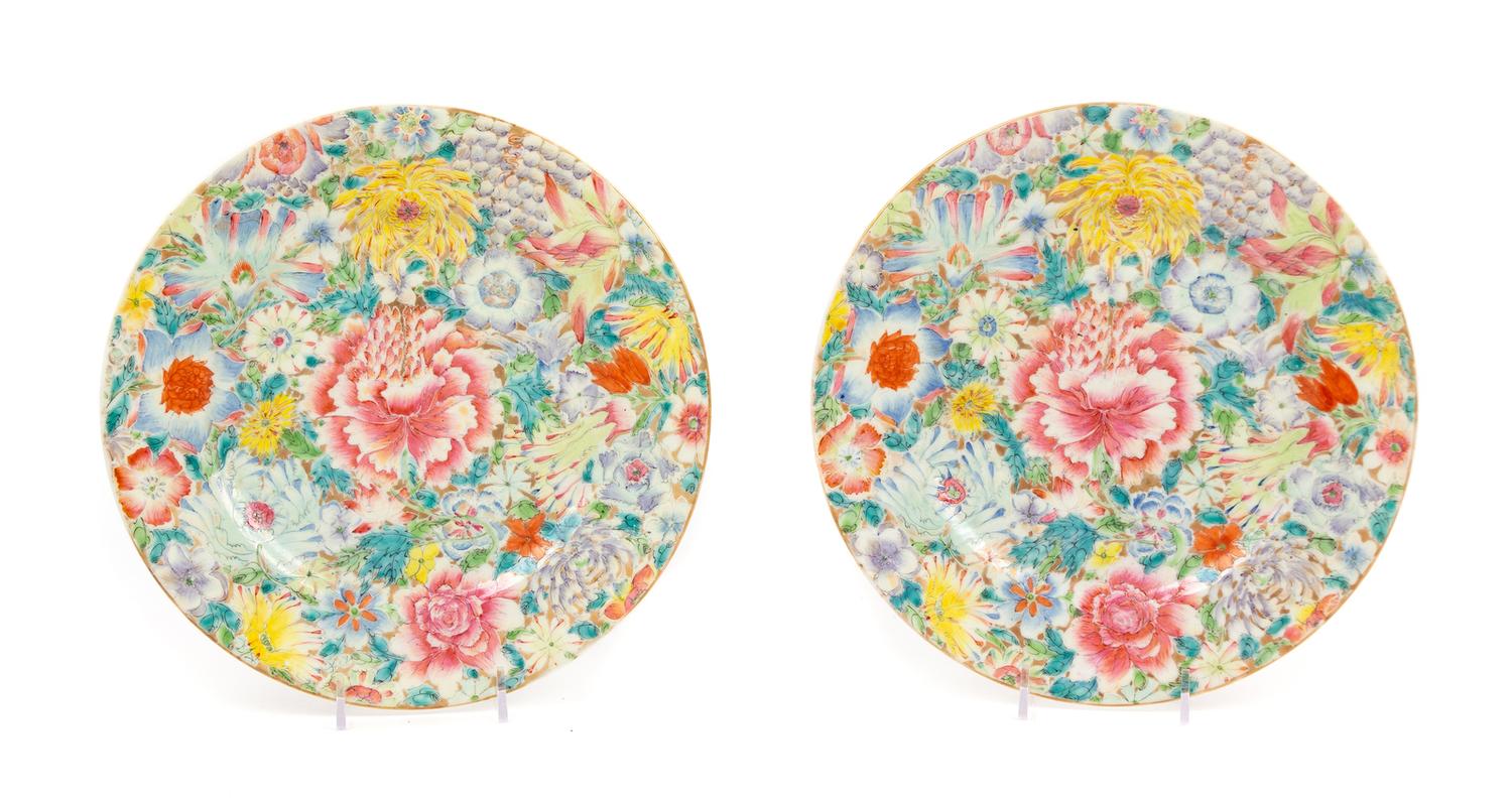 A Pair of Chinese Famille Rose Porcelain 'Millefleur' Plates