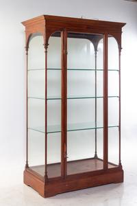 A Continental Mahogany Vitrine Cabinet