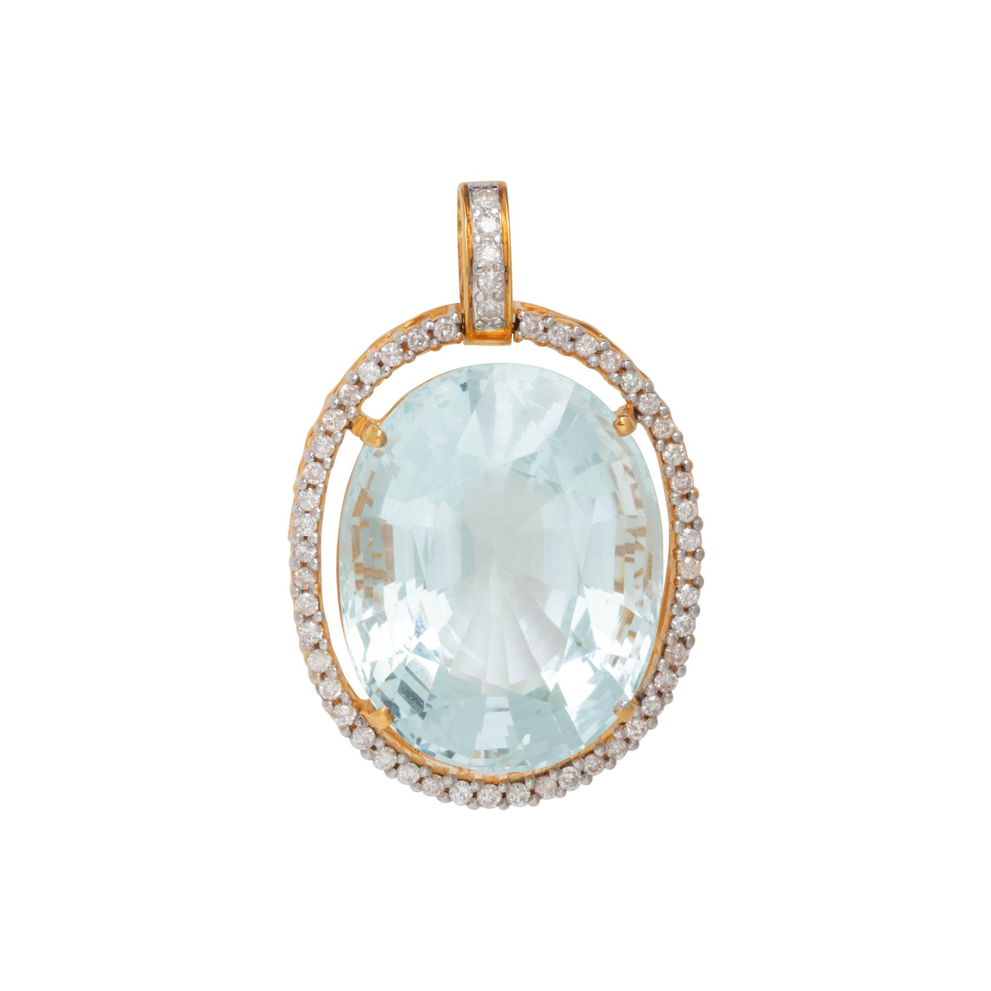 AQUAMARINE AND DIAMOND PENDANT