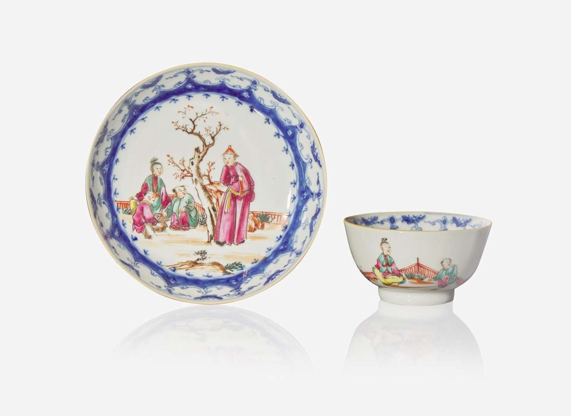 Ten Chinese porcelain items, 18th to 19th century 瓷器一組十件 十八或十九世紀