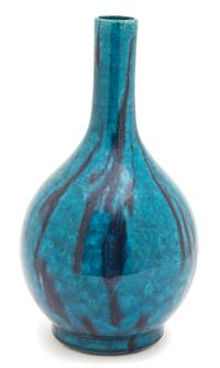 A Chinese Turquoise Glaze Pear-Shaped Vase Height 12 1/2 inches. — 19TH CENTURY