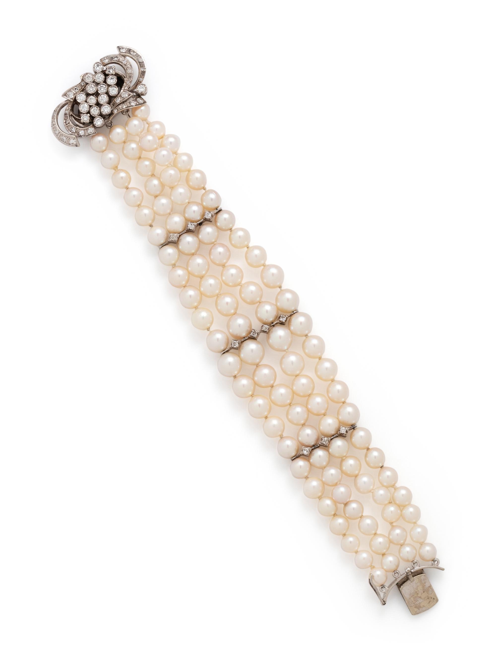 CULTURED PEARL AND DIAMOND BRACELET