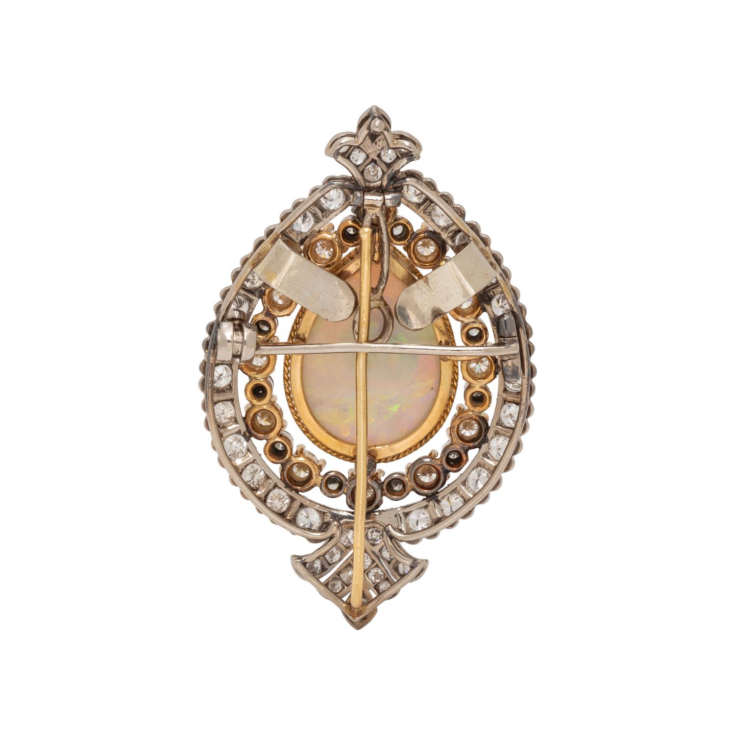 OPAL AND DIAMOND PENDANT/BROOCH