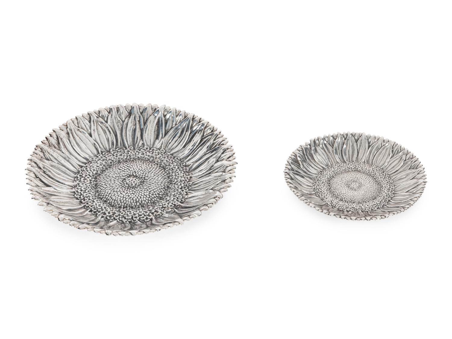 Two Buccellati Silver Sunflower Plates