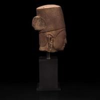 A carved red sandstone head of Vishnu in Khmer style 高棉风格红砂岩吡湿奴头像