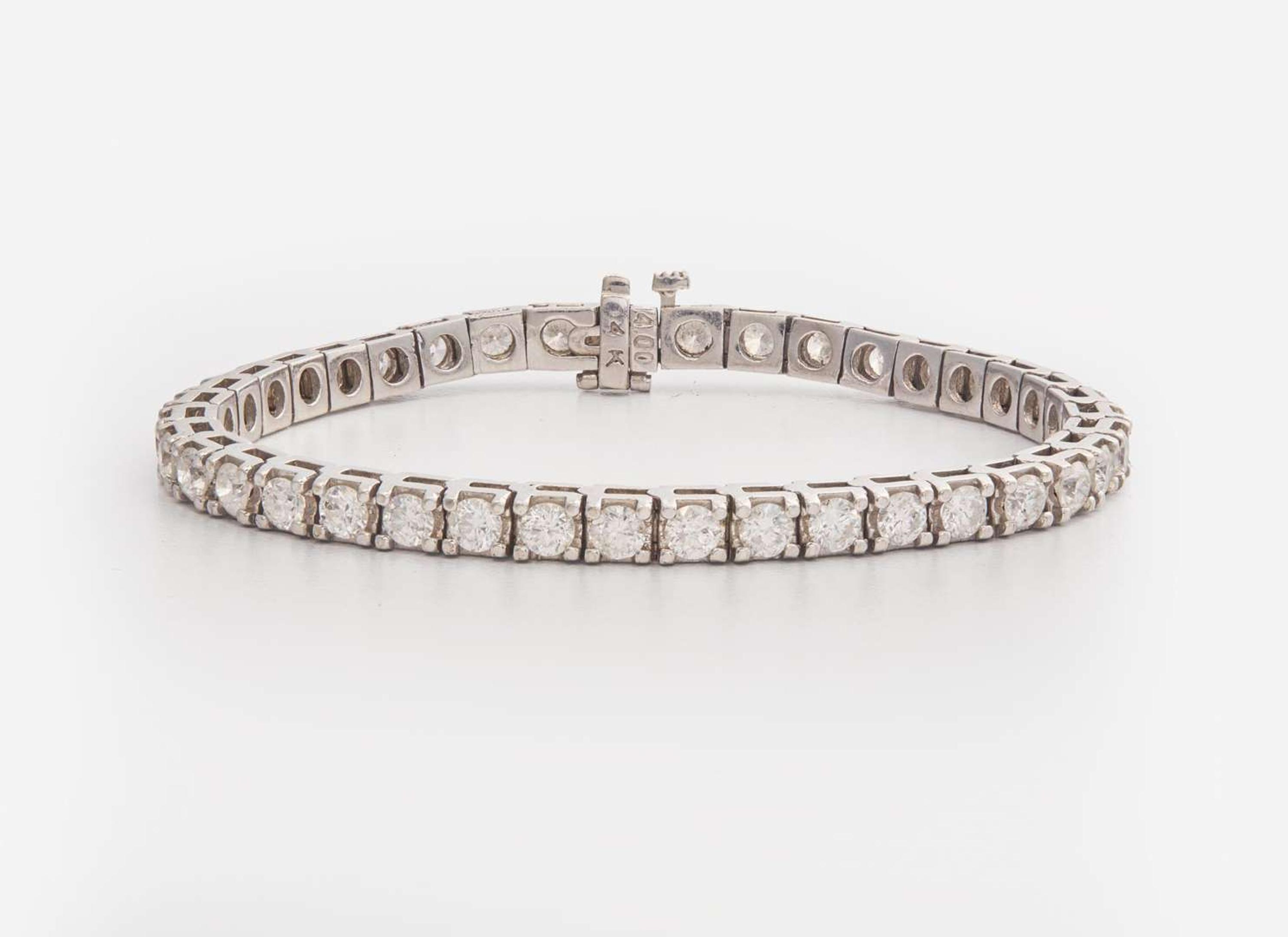 A 14K White Gold and Diamond Tennis Bracelet