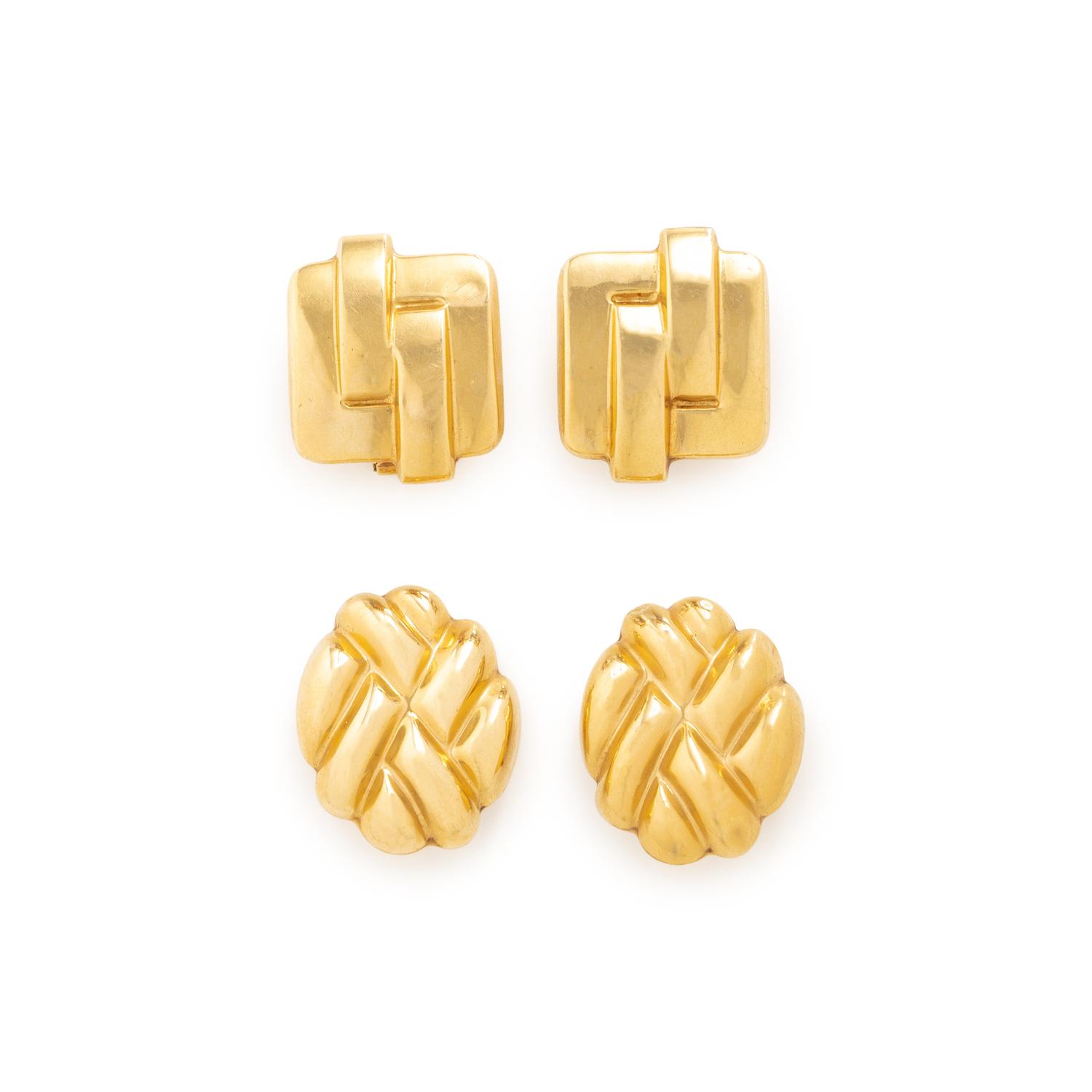 TWO PAIRS OF YELLOW GOLD EARRINGS