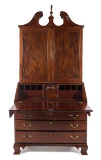An American Slant-Front Secretary Height 94 1/4 x width 46 x depth 23 inches. — 18TH CENTURY