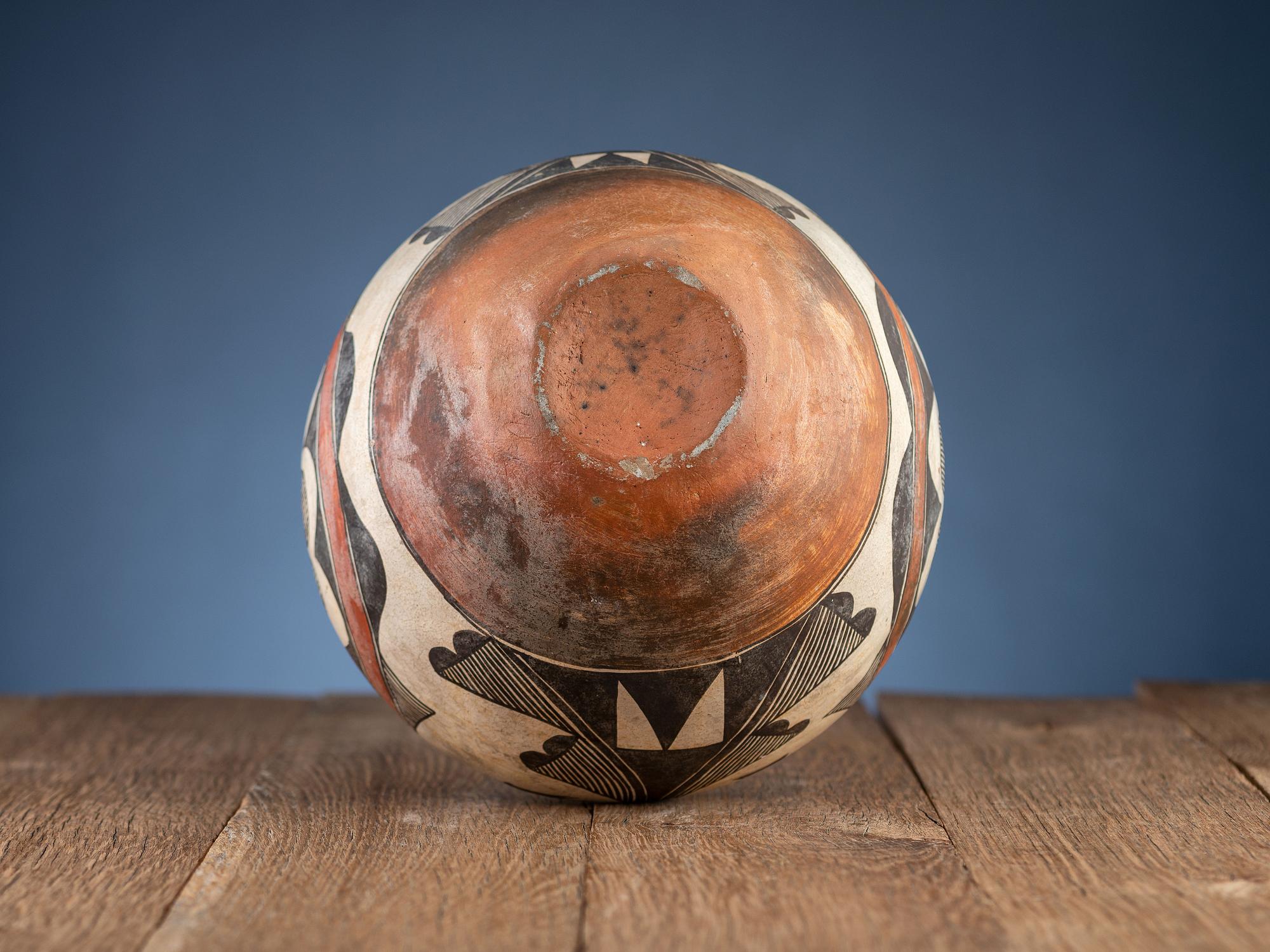 Acoma Polychrome Pottery Vase