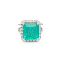 EMERALD AND DIAMOND RING