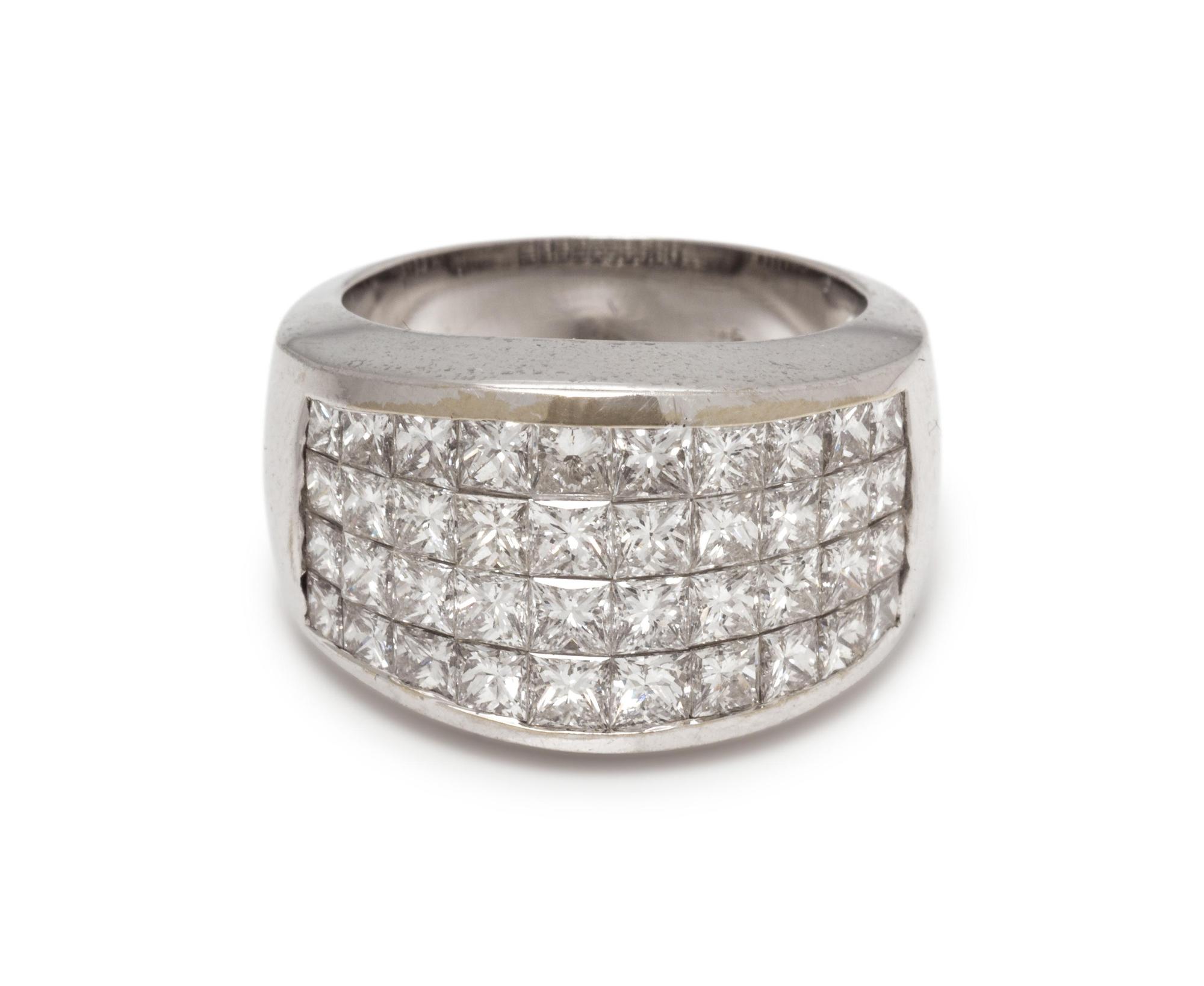 DIAMOND RING