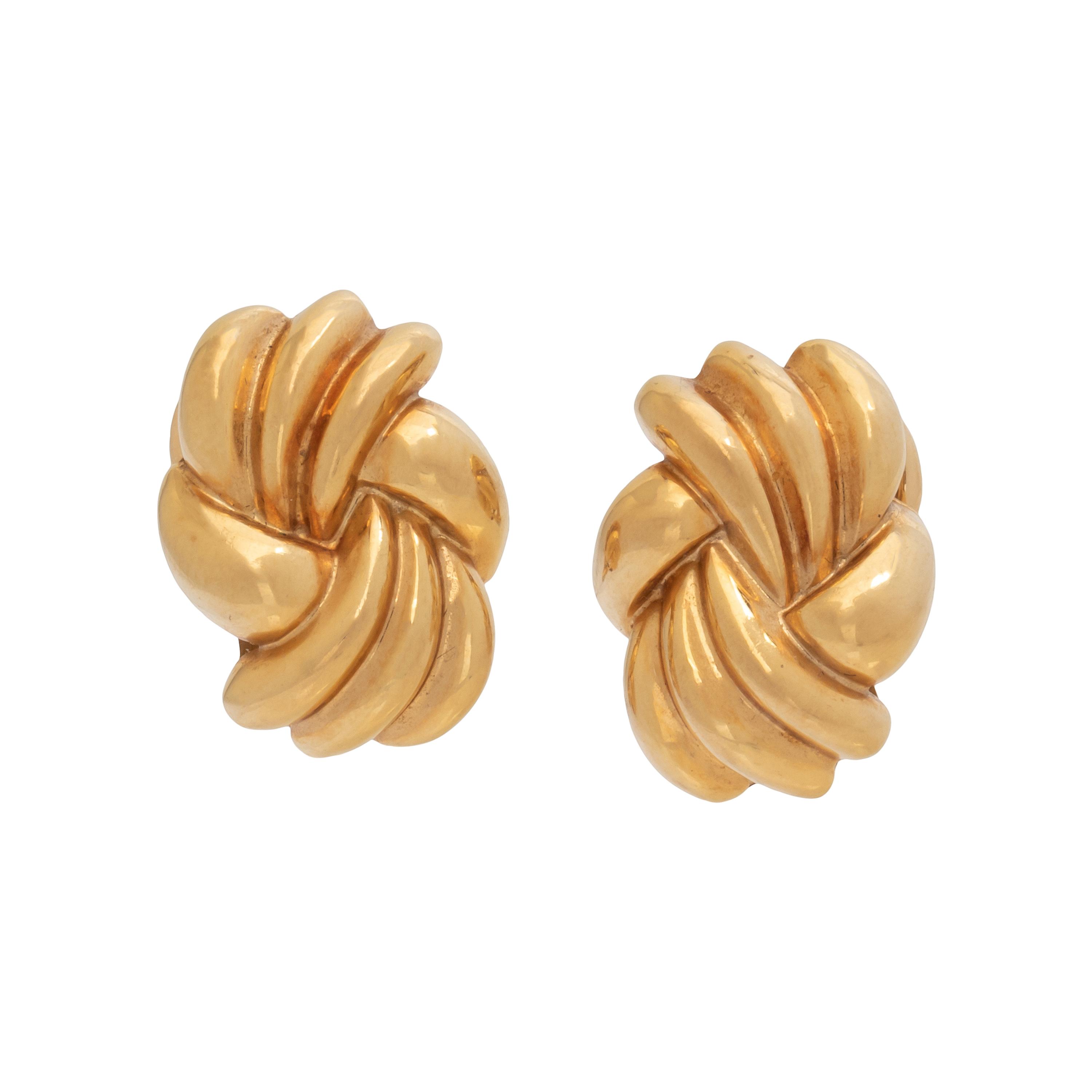 TIFFANY & CO., YELLOW GOLD EARRINGS