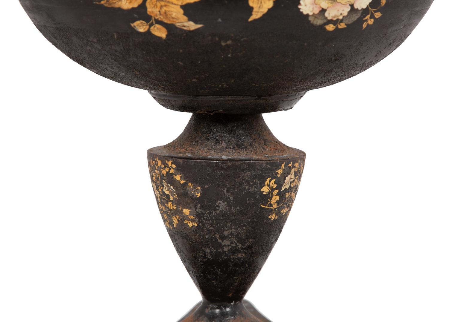 A French Tôle Peinte Jardinière on Stand