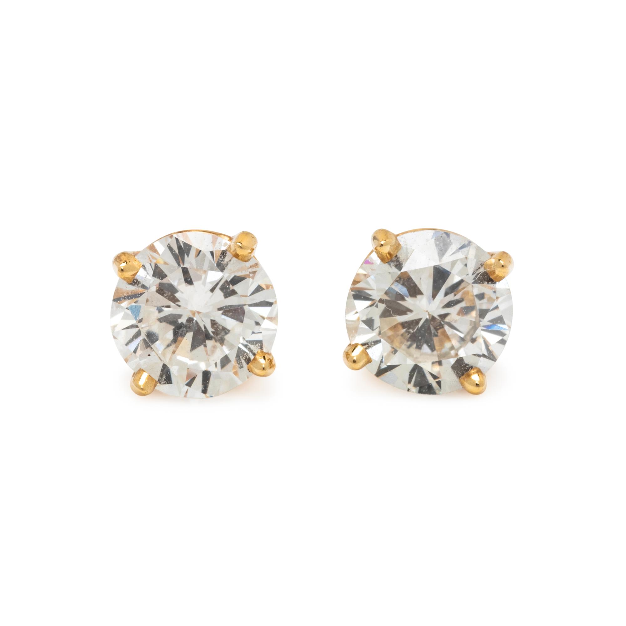 DIAMOND STUD EARRINGS