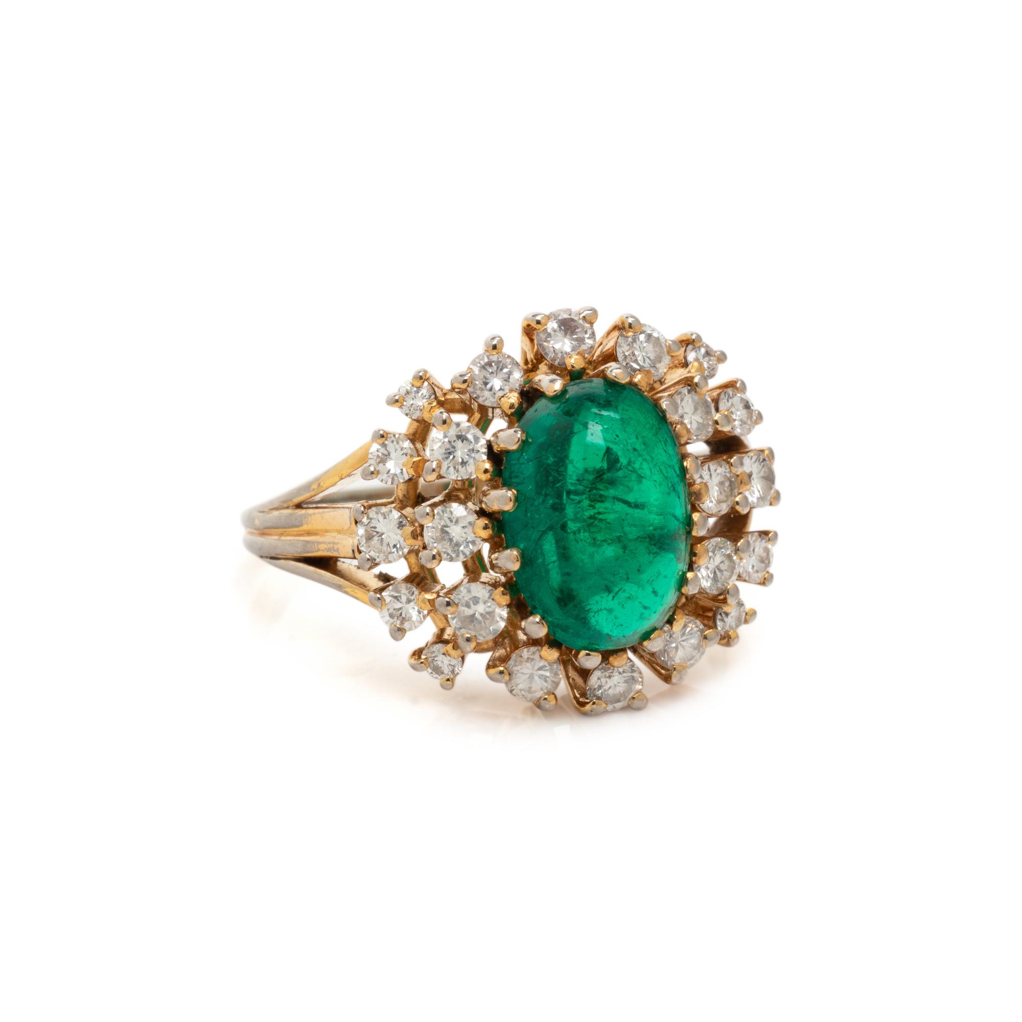 EMERALD AND DIAMOND RING