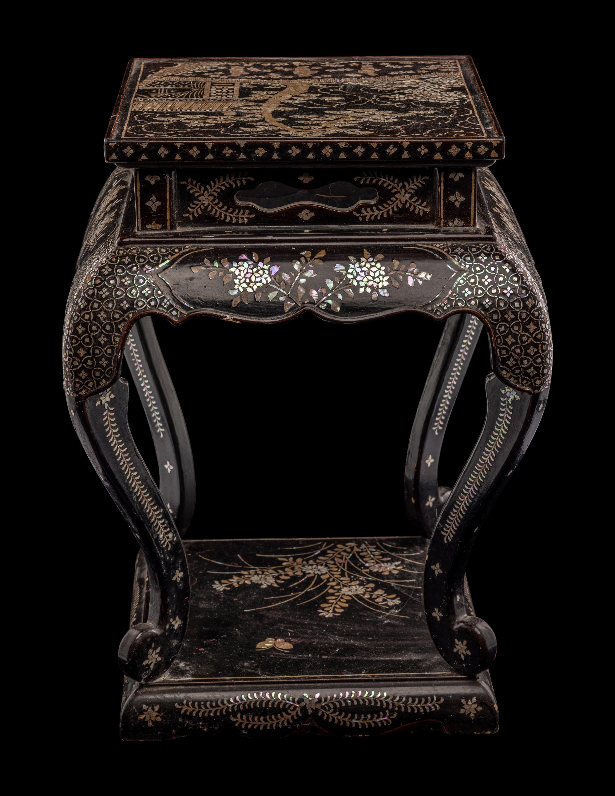 A Japanese Mother-of-Pearl Inlaid Black Lacquer Stand
