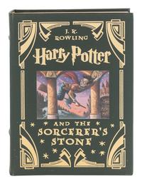 ROWLING, J.K. Harry Potter and the Sorcerer's Stone. New York: Scholastic Press, 2000.