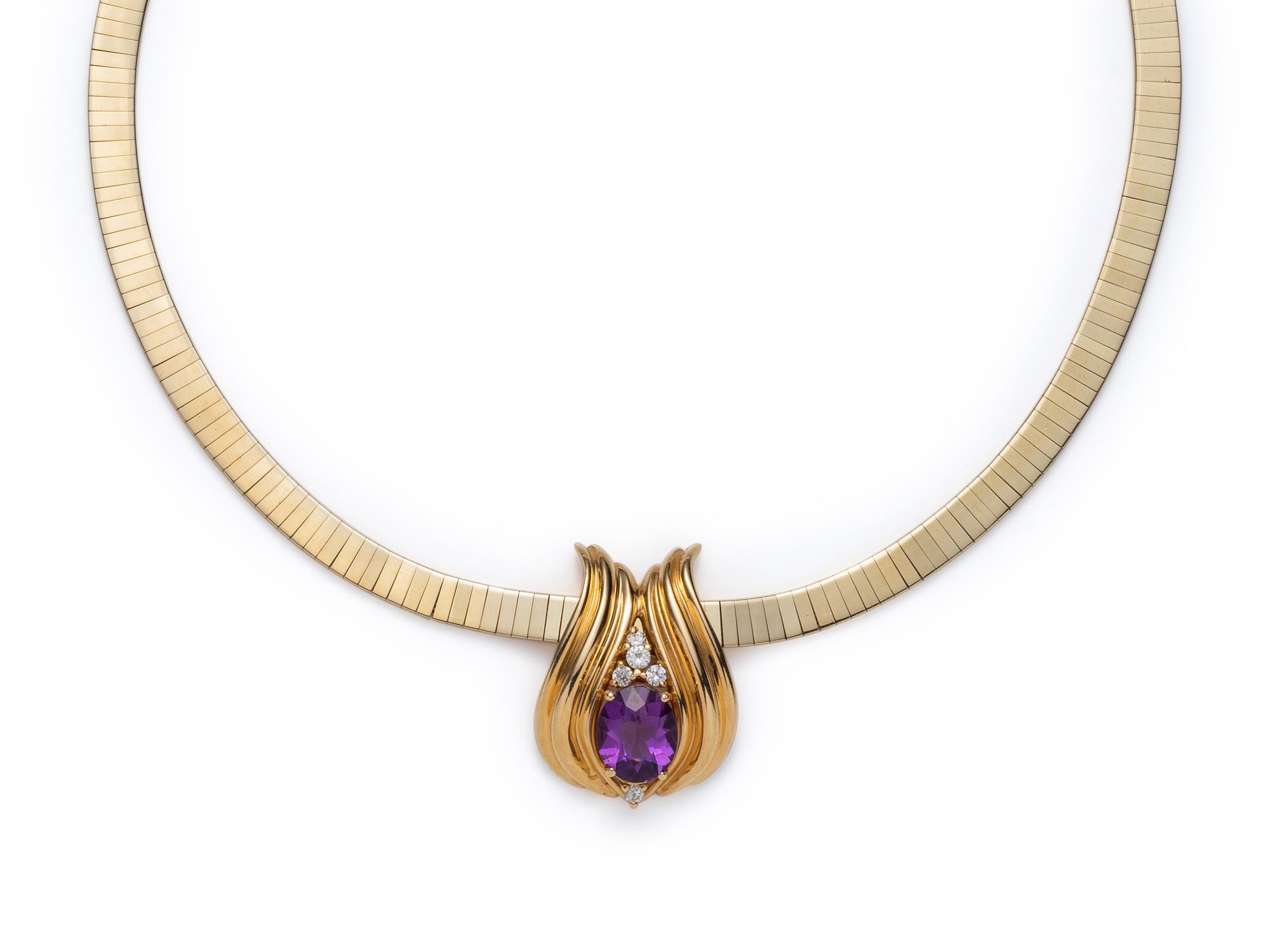 YELLOW GOLD, AMETHYST AND DIAMOND PENDANT/NECKLACE