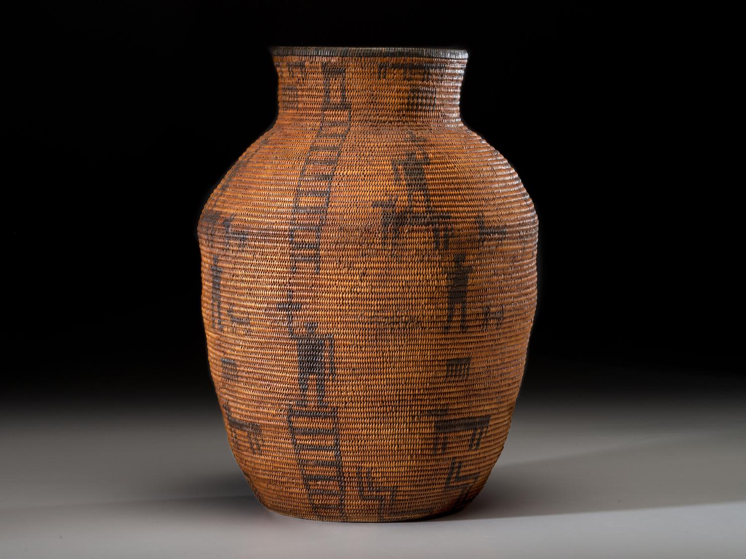 Apache Pictorial Olla